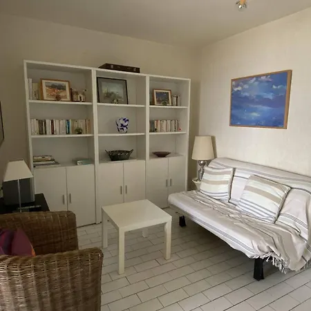 Deux-pieces Face Pour 4 Pers A Canet-plage - Fr-1-750-99