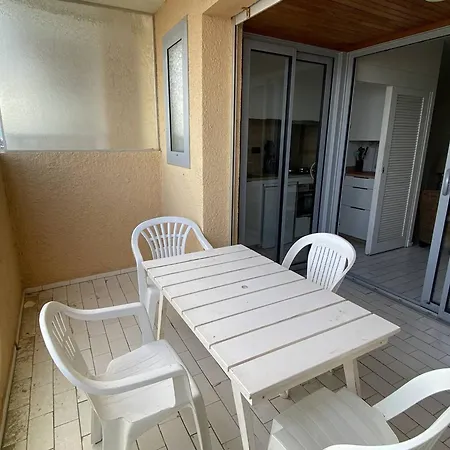 Deux-pieces Face Pour 4 Pers A Canet-plage - Fr-1-750-99 *